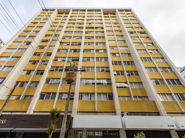 Apartamento 2 quartos e 1 banheiro, à venda, no bairro Centro em Curitiba
