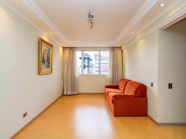 Apartamento 2 quartos e 1 banheiro, à venda, no bairro Centro em Curitiba