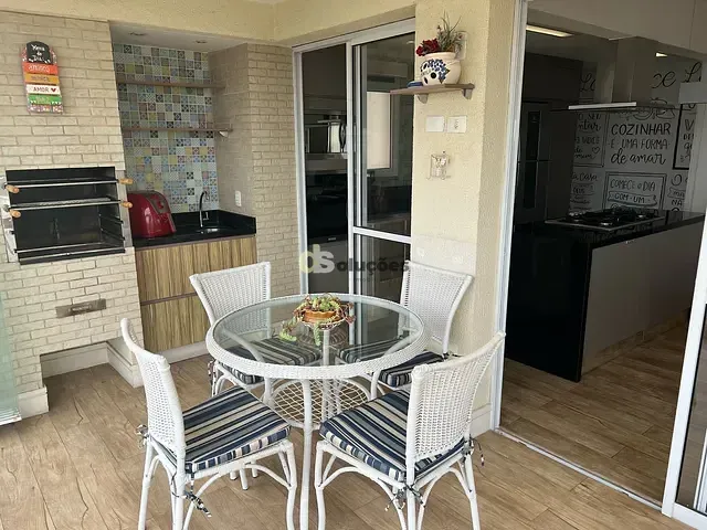 Apartamento 3 quartos e 2 banheiros, à venda, no bairro Jardim Boa Vista (Zona Oeste) em São Paulo