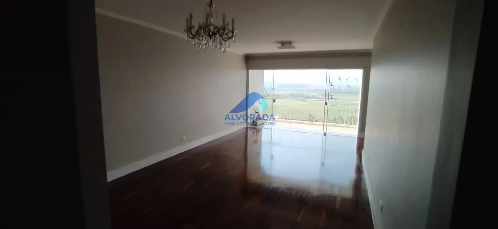 Apartamento, 3 quartos, 160 m² - Foto 1