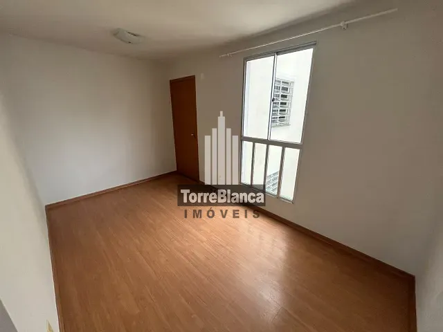Apartamento com 45m² 2 quartos e 1 banheiro, à venda ou para alugar, no bairro Uvaranas em Ponta Grossa