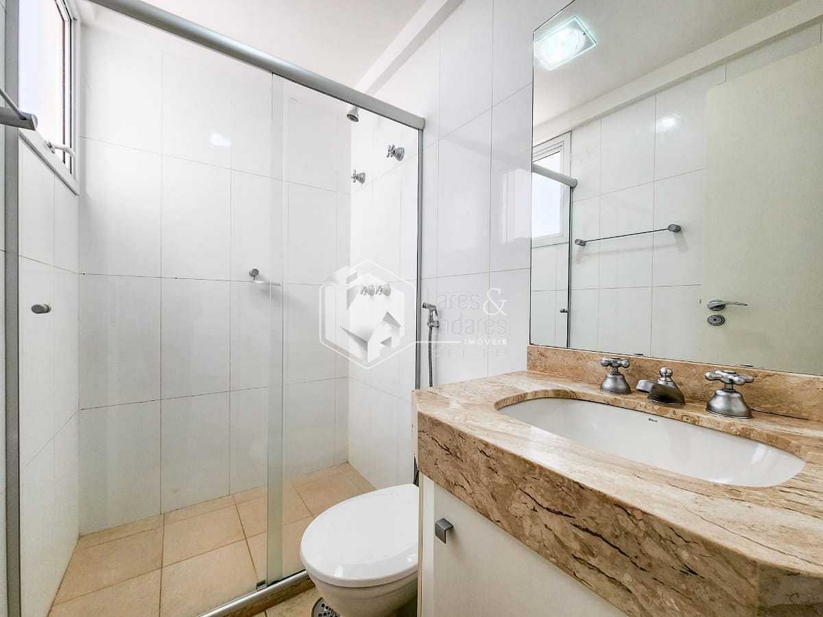 Apartamento à venda com 3 quartos, 240m² - Foto 17