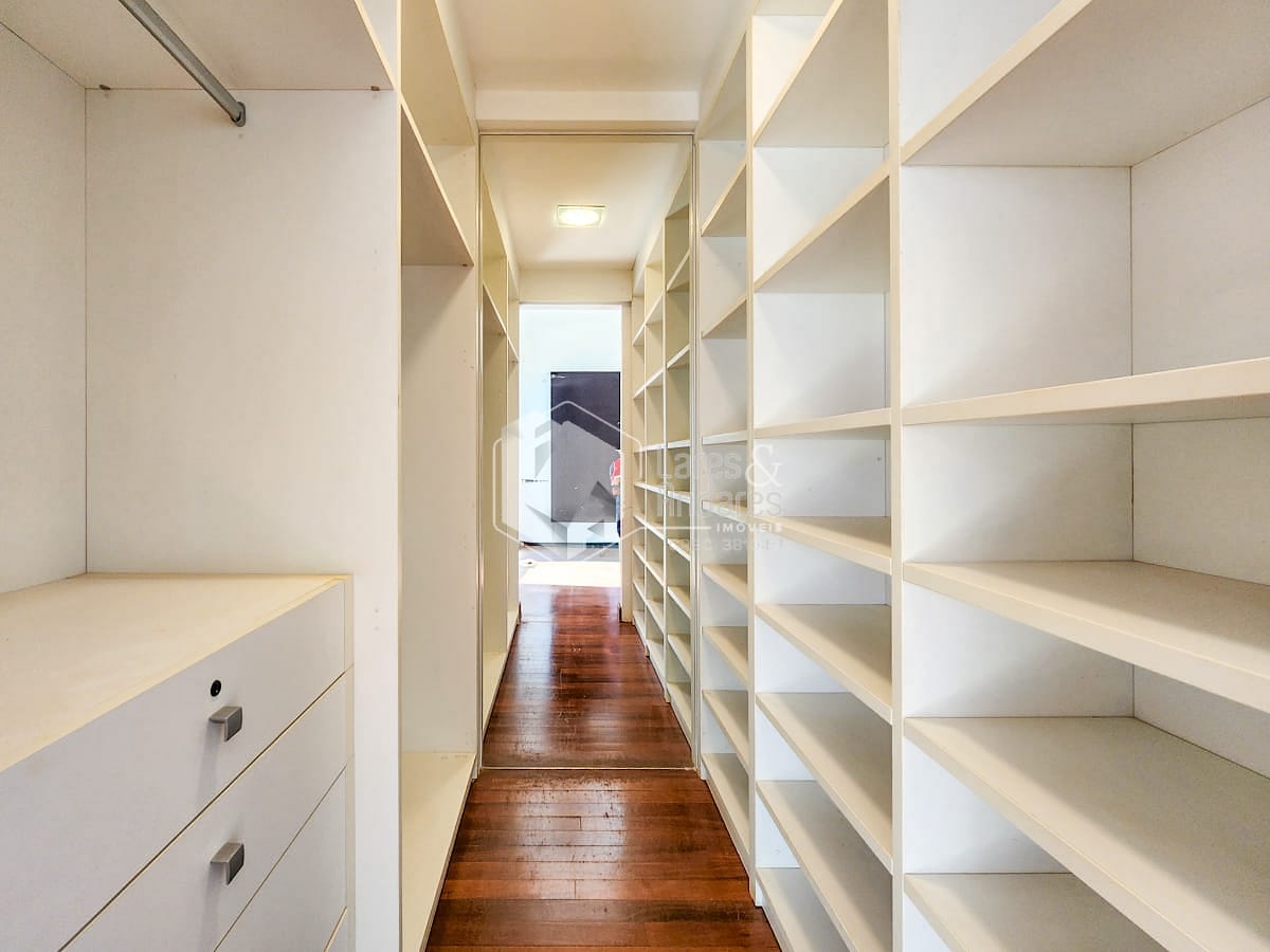 Apartamento à venda com 3 quartos, 240m² - Foto 24