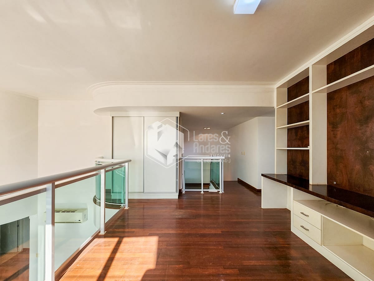 Apartamento à venda com 3 quartos, 240m² - Foto 14