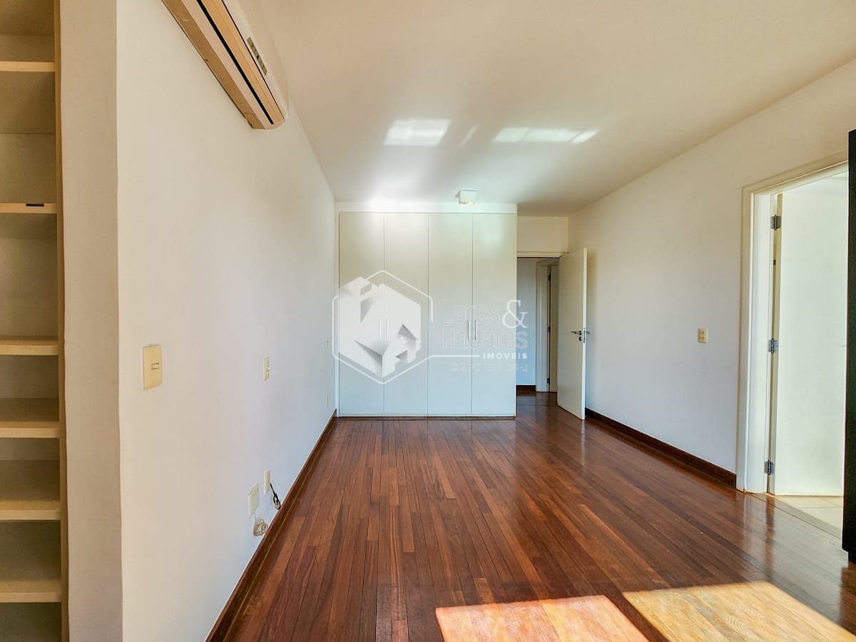 Apartamento à venda com 3 quartos, 240m² - Foto 25