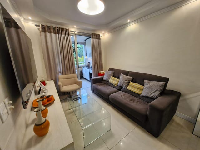 Apartamento 3 quartos e 3 banheiros, à venda, no bairro Vila Gomes Cardim em São Paulo