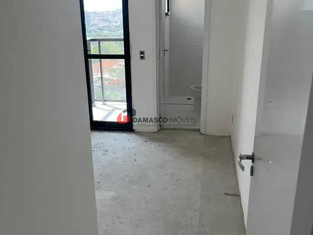 Apartamento 2 quartos e 2 banheiros, à venda, no bairro Campestre em Santo André