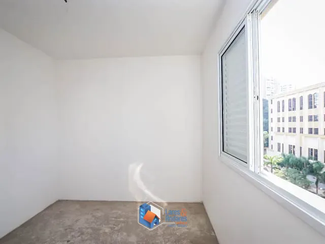 Apartamento com 5000m² 2 quartos e 1 banheiro, à venda, no bairro Morumbi em São Paulo
