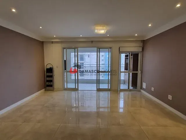 Apartamento 2 quartos e 2 banheiros, para alugar, no bairro Vila Valparaíso em Santo André