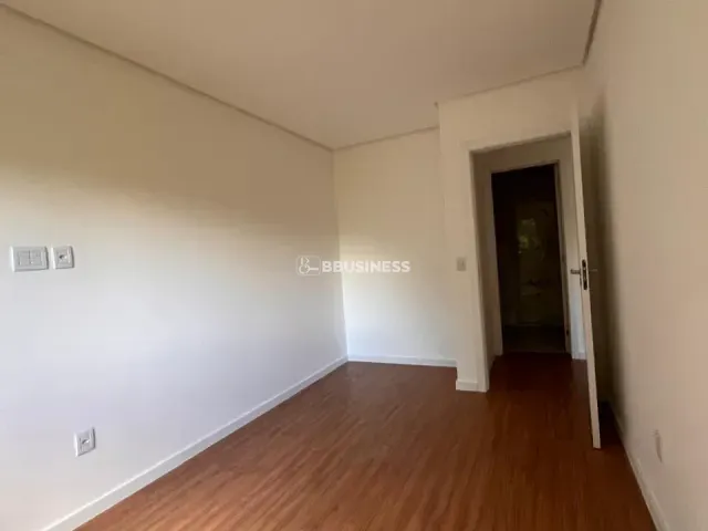 Apartamento 1 quarto e 1 banheiro, à venda, no bairro Moura em Gramado