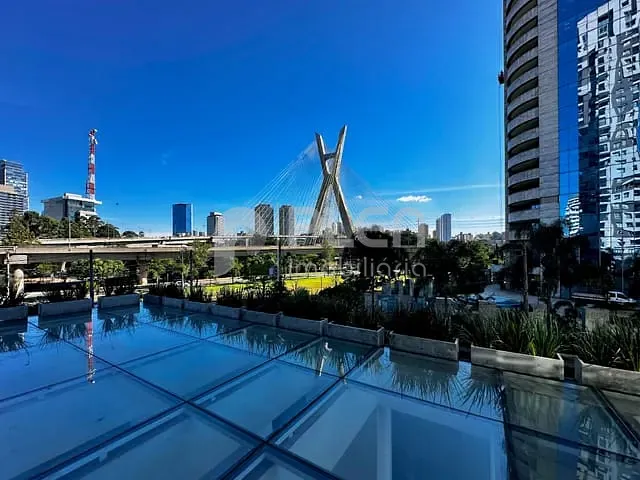 Apartamento 1 quarto e 2 banheiros, à venda, no bairro Brooklin em São Paulo
