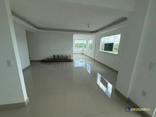 Apartamento 3 quartos e 3 banheiros, à venda, no bairro Parque São Caetano em Campos dos Goytacazes