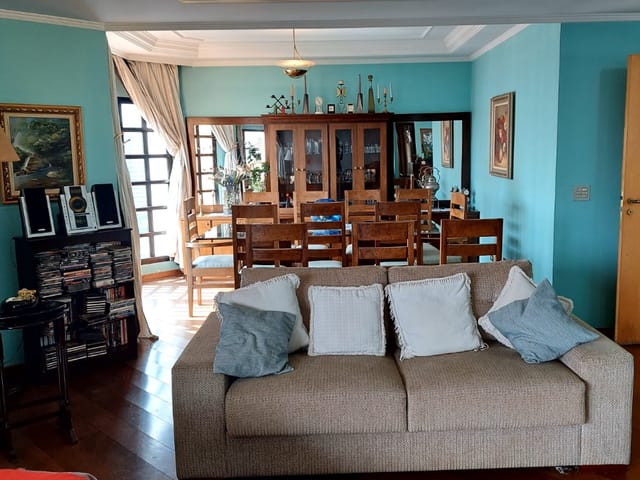 Foto do Apartamento - Apartamento tipo para venda em Centro com 4 quartos, sendo 3 suítes, 198m² | Lares e Andares Imóveis