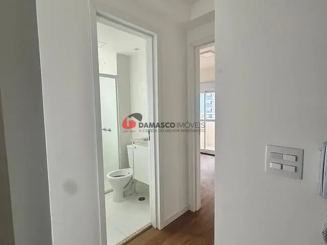 Apartamento com 59m² 2 quartos e 1 banheiro, para alugar, no bairro Vila São Pedro em Santo André