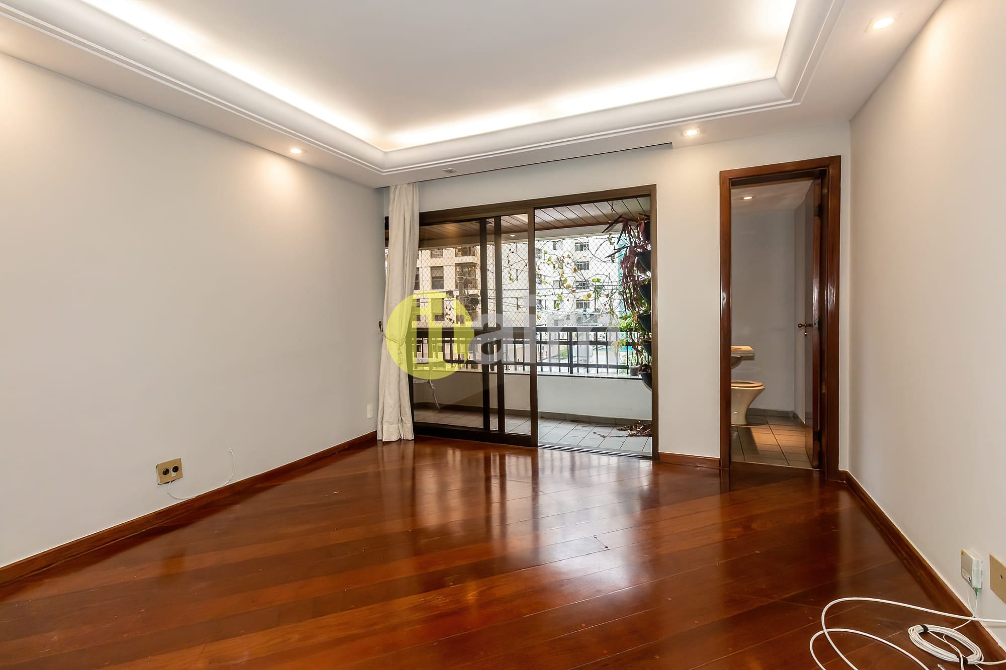 Apartamento, 4 quartos, 140 m² - Foto 1