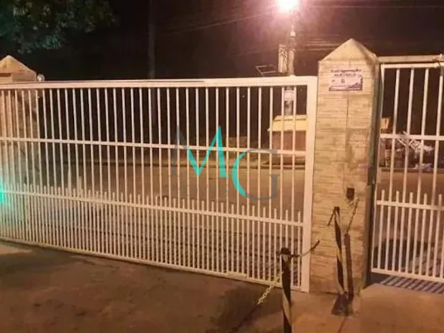 Apartamento 2 quartos e 1 banheiro, à venda, no bairro Cosmos em Rio de Janeiro