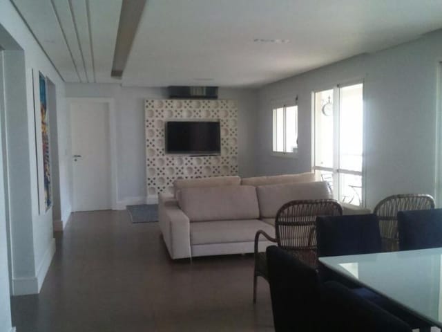 Foto do Apartamento - Lindo apartamento 194m² Aquarius Resort,3 suítes,3 vagas,sacada ampla com churrasqueira, condomínio clube completo! | RUSSI IMÓVEIS