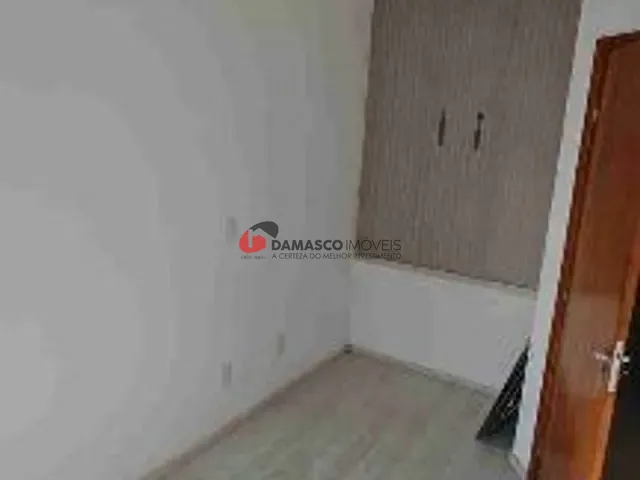 Apartamento 2 quartos e 2 banheiros, para alugar, no bairro Vila Assunção em Santo André