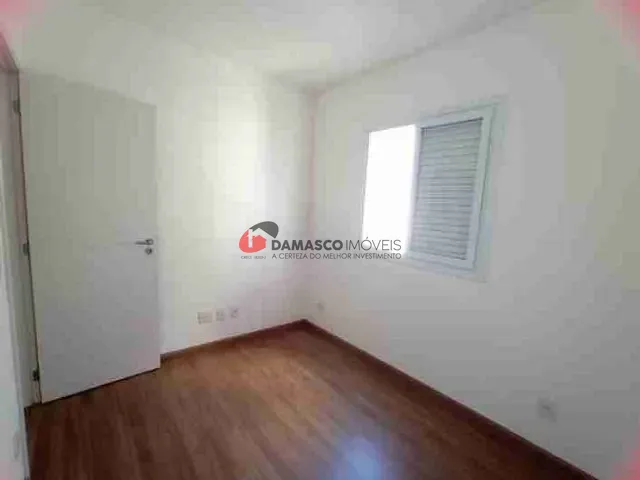 Apartamento 2 quartos e 1 banheiro, para alugar, no bairro Jardim em Santo André