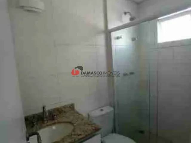 Apartamento 2 quartos e 1 banheiro, para alugar, no bairro Jardim em Santo André