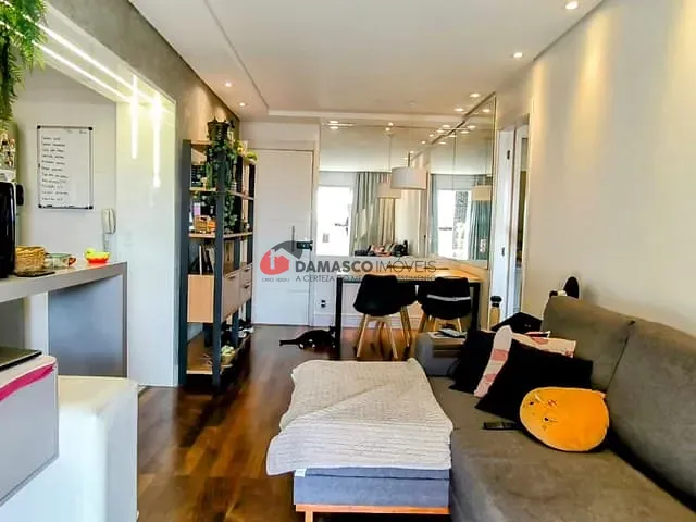 Apartamento 2 quartos e 2 banheiros, para alugar, no bairro Cerâmica em São Caetano do Sul
