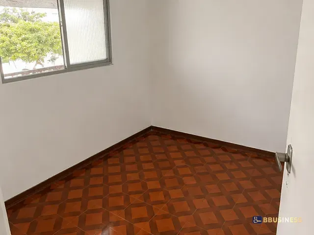 Apartamento 3 quartos e 1 banheiro, à venda, no bairro Parque Pecuária em Campos dos Goytacazes