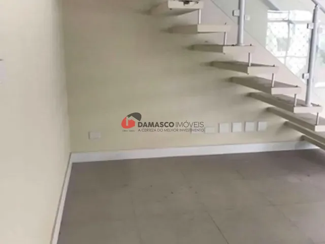 Apartamento com 40m² 1 quarto e 1 banheiro, para alugar, no bairro Vila São Pedro em Santo André