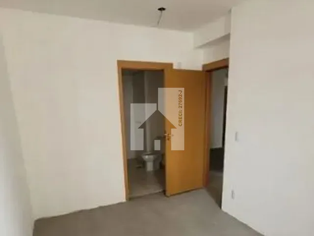 Apartamento 2 quartos e 2 banheiros, à venda, no bairro Jardim do Lago em Jundiaí