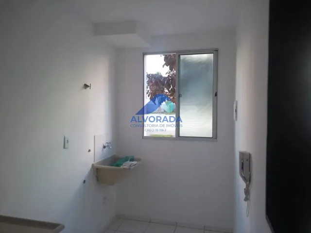 Apartamento com 10m² 2 quartos e 1 banheiro, à venda, no bairro Villa Branca em Jacareí