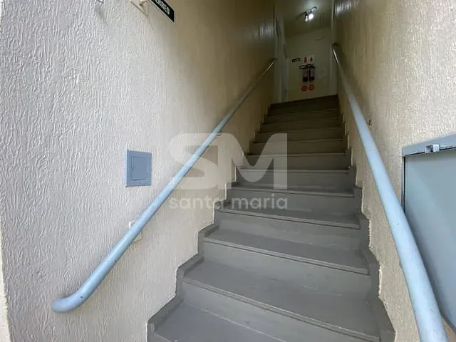 Apartamento 2 quartos e 1 banheiro, para alugar, no bairro Seminário em Chapecó