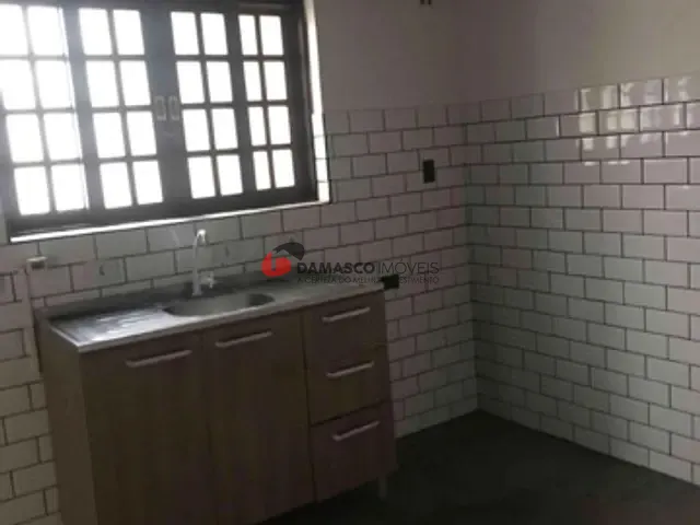 Apartamento com 60m² 2 quartos e 1 banheiro, para alugar, no bairro Vila Assunção em Santo André