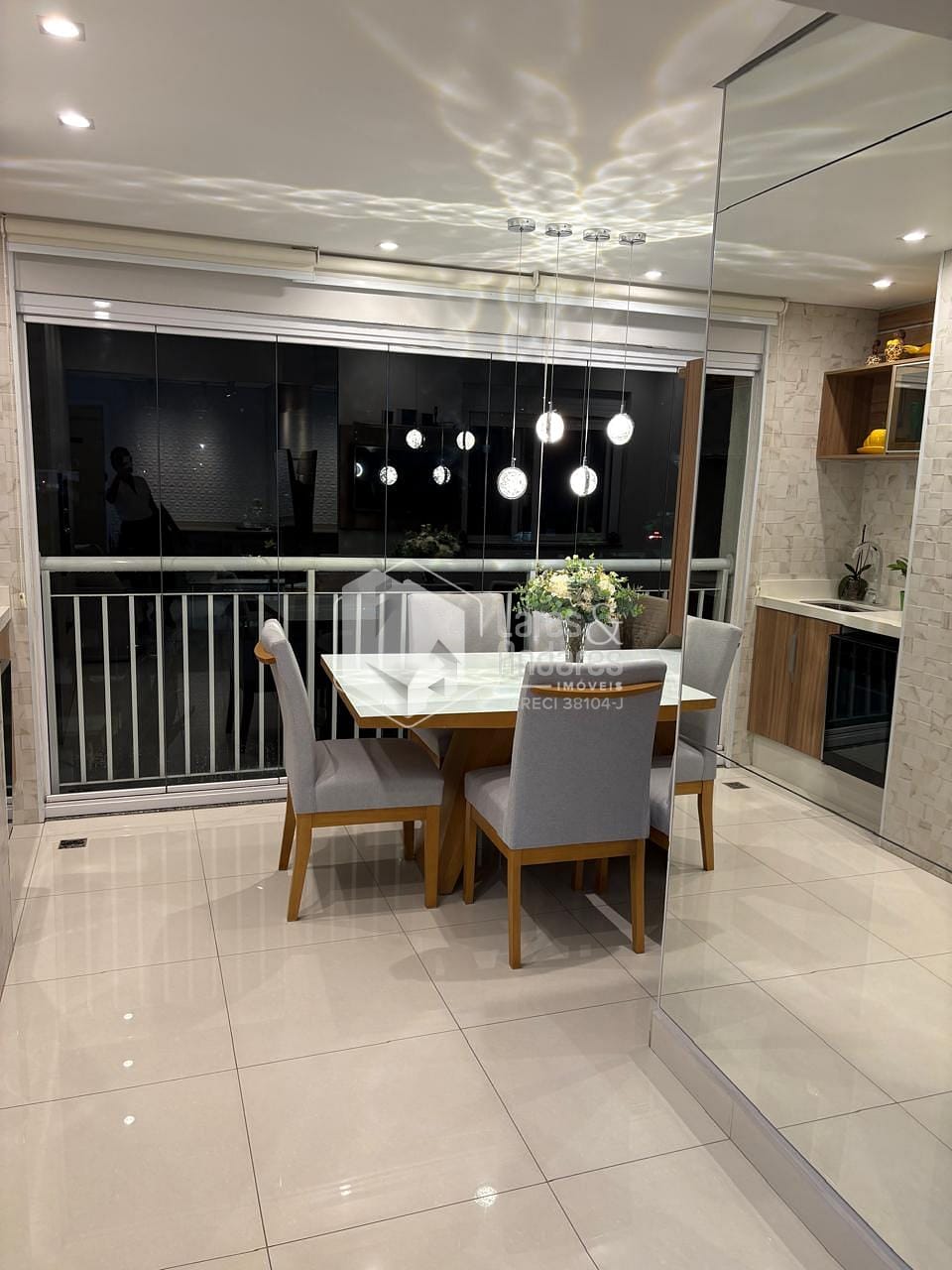 Apartamento à venda com 2 quartos, 65m² - Foto 42
