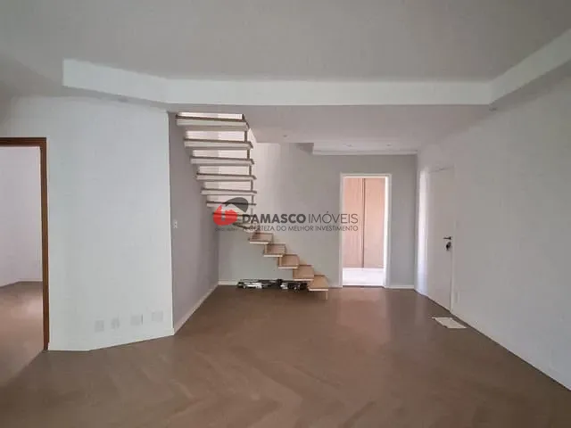 Cobertura / Penthouse 3 quartos e 1 banheiro, à venda, no bairro Santa Maria em São Caetano do Sul