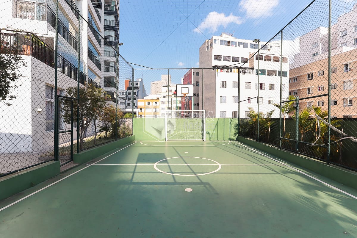 Apartamento à venda com 1 quarto, 50m² - Foto 31