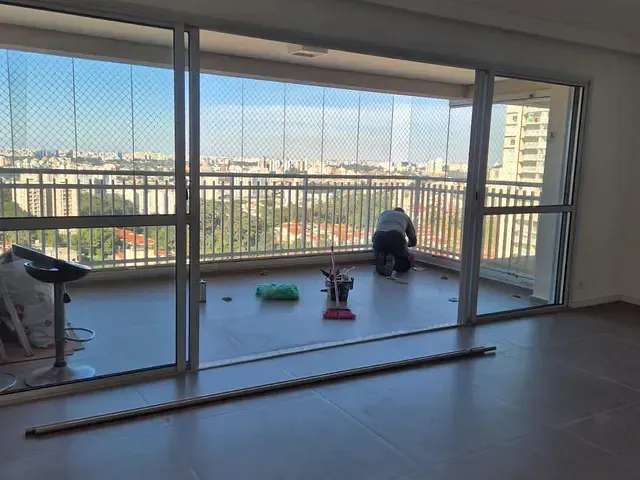 Apartamento com 134m² 4 quartos e 3 banheiros, para alugar, no bairro Jardim Olympia em São Paulo