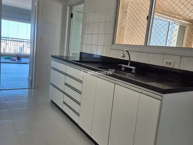 Apartamento com 134m² 4 quartos e 3 banheiros, para alugar, no bairro Jardim Olympia em São Paulo