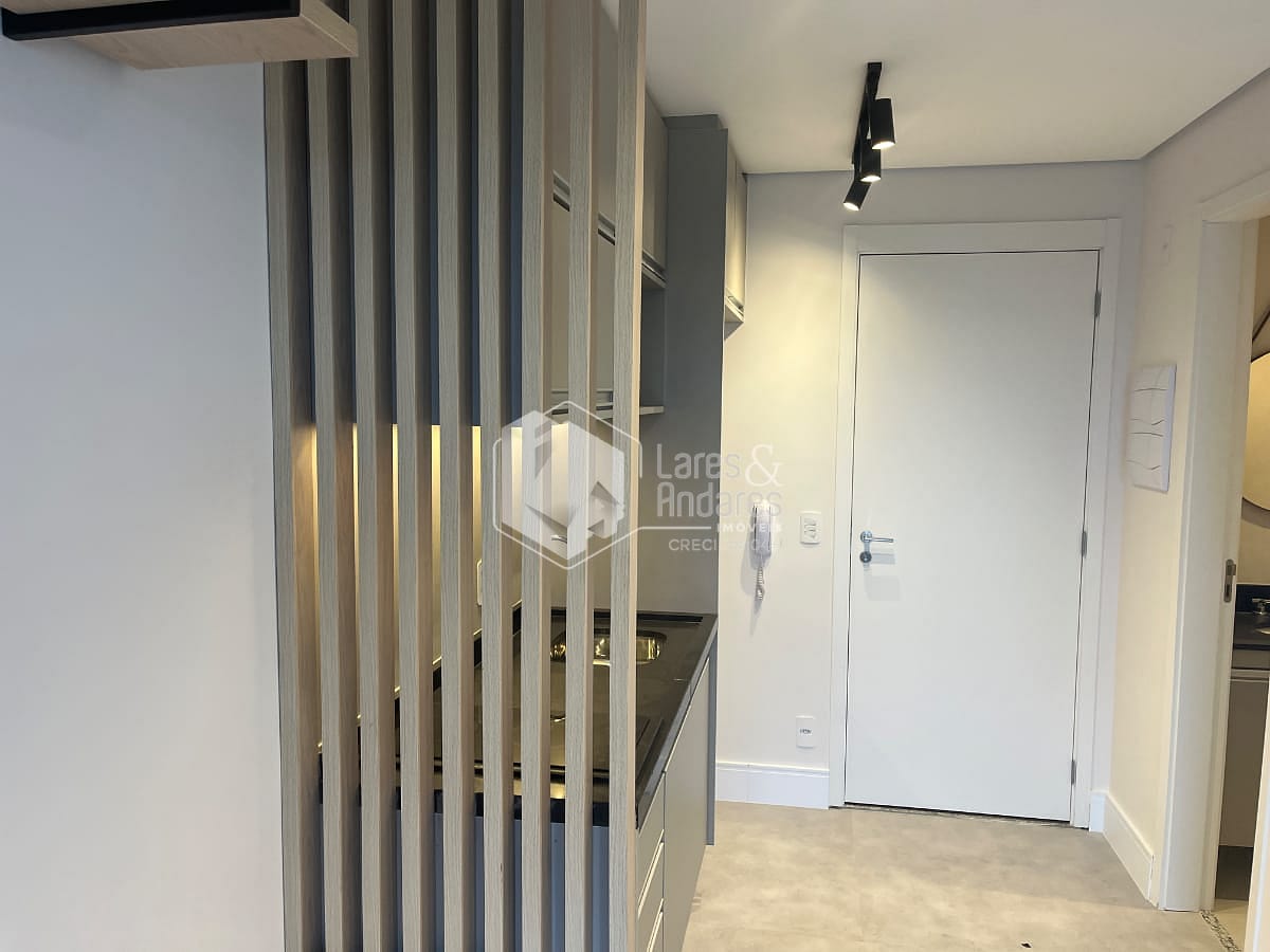Apartamento à venda com 1 quarto, 27m² - Foto 18