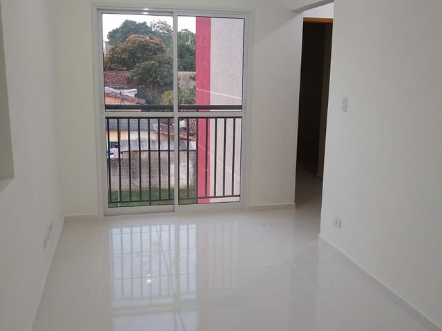 Apartamento 2 quartos e 1 banheiro, à venda, no bairro Jardim Eloyna em Pindamonhangaba