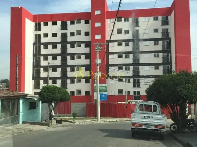 Apartamento 2 quartos e 1 banheiro, à venda, no bairro Jardim Eloyna em Pindamonhangaba