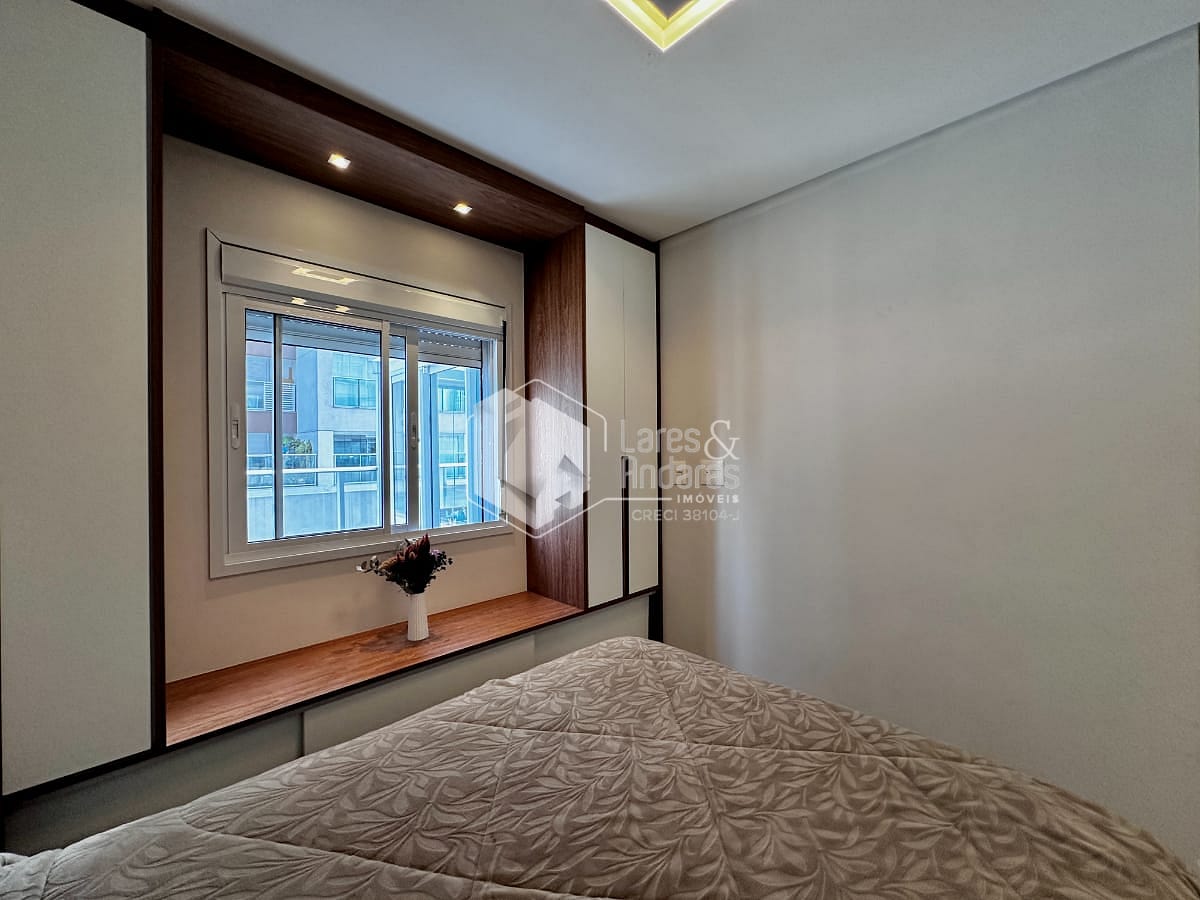 Apartamento à venda com 2 quartos, 105m² - Foto 32