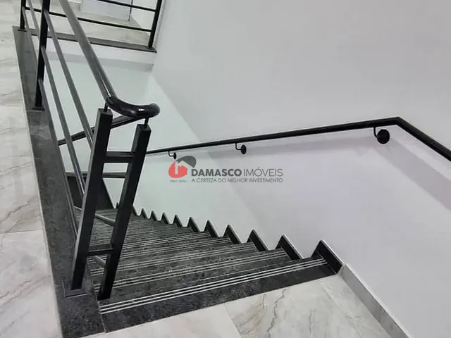 Apartamento 1 quarto e 1 banheiro, à venda, no bairro Vila Lúcia em São Paulo