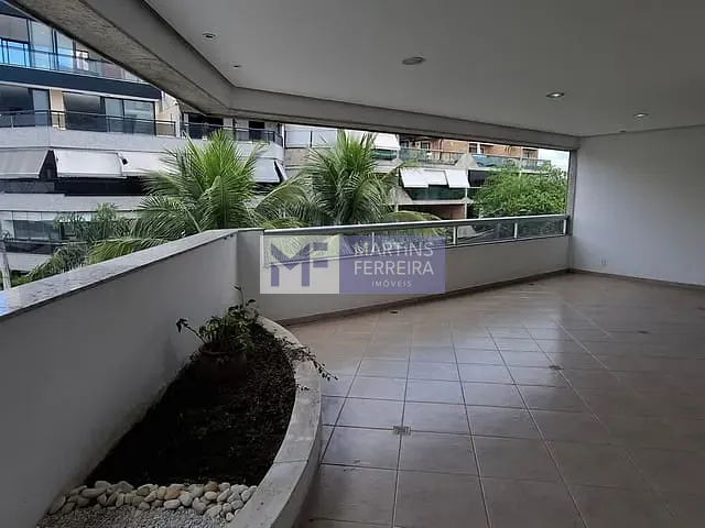 Apartamento com 105m² 3 quartos e 3 banheiros, para alugar, no bairro Recreio dos Bandeirantes em Rio de Janeiro