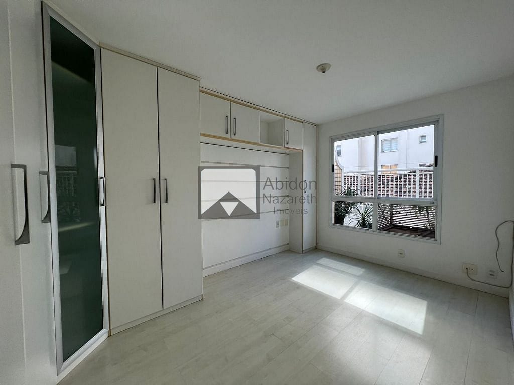 Apartamento à venda com 2 quartos, 80m² - Foto 22