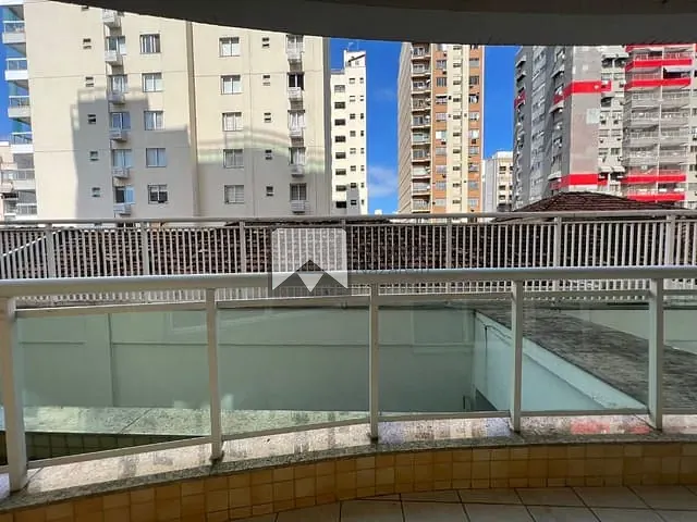 Apartamento com 100m² 2 quartos e 2 banheiros, à venda, no bairro Icaraí em Niterói