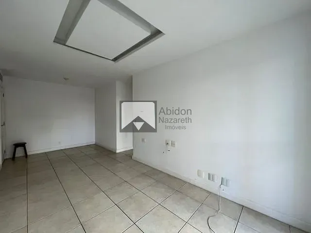 Apartamento com 100m² 2 quartos e 2 banheiros, à venda, no bairro Icaraí em Niterói