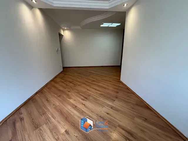 Apartamento com 720m² 3 quartos e 2 banheiros, à venda, no bairro Vila Santa Clara em São Paulo