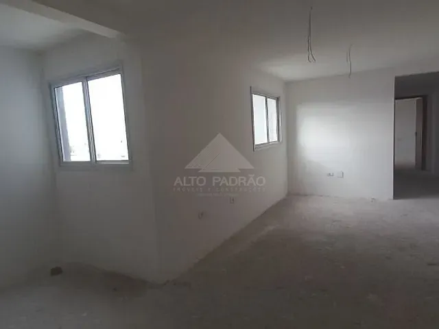 Apartamento 2 quartos e 2 banheiros, à venda, no bairro Vila Nossa Senhora das Vitórias em Mauá