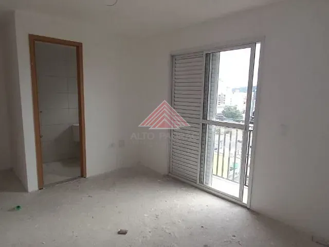 Apartamento 2 quartos e 2 banheiros, à venda, no bairro Vila Nossa Senhora das Vitórias em Mauá
