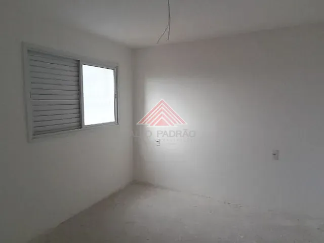 Apartamento 2 quartos e 2 banheiros, à venda, no bairro Vila Nossa Senhora das Vitórias em Mauá