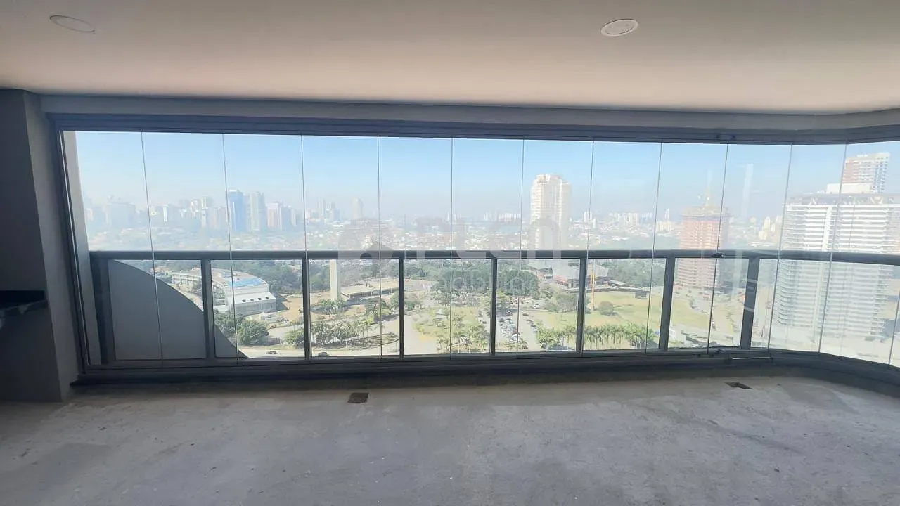 Apartamento de 3 quartos à venda em Sítio Tamboré Alphaville, Barueri